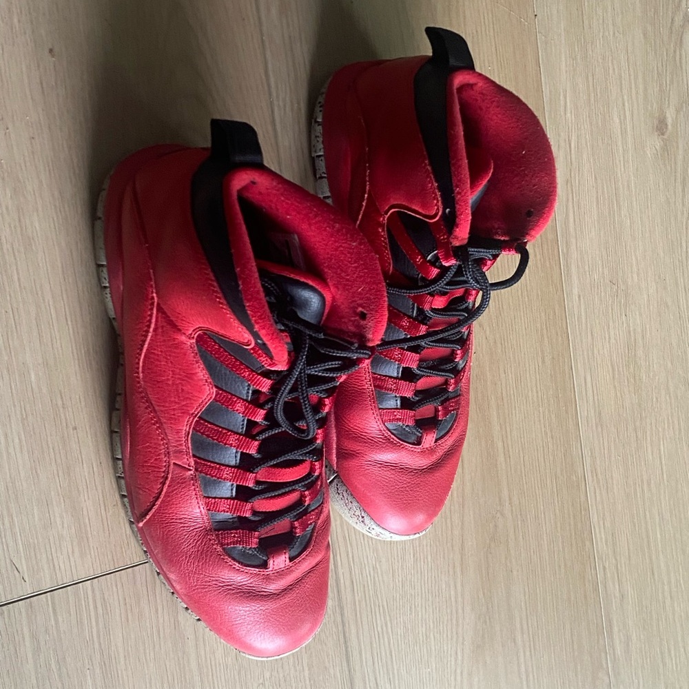 Jordan retro 10’s